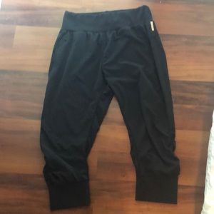 Zella soft work it out pants. Cinch leg & waist